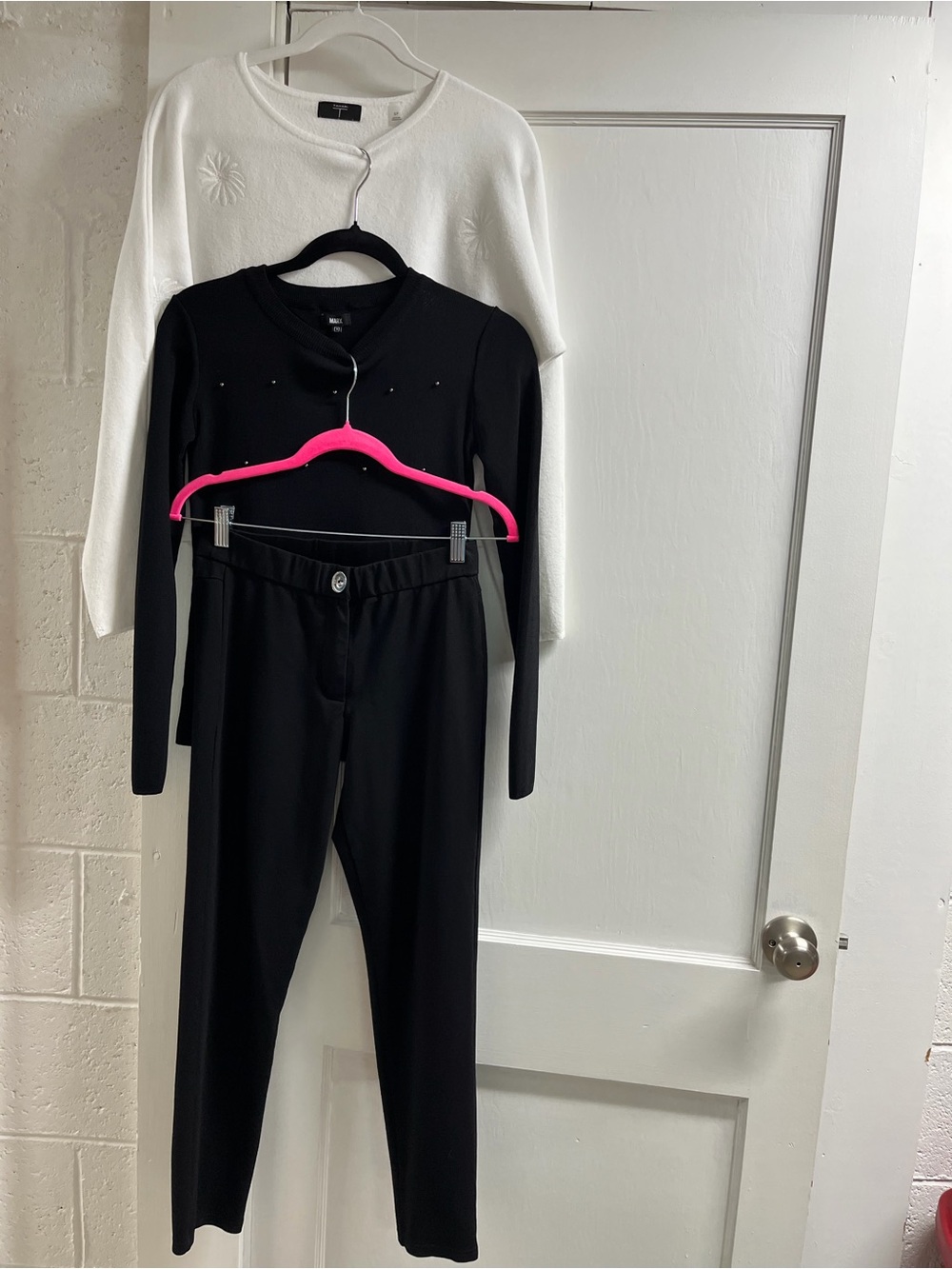 3 pc Tahari sweater top/long sleeve black top/black pants